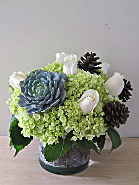 California Christmas Bouquet